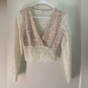 Wilfred Long Sleeve Lace Crop Top